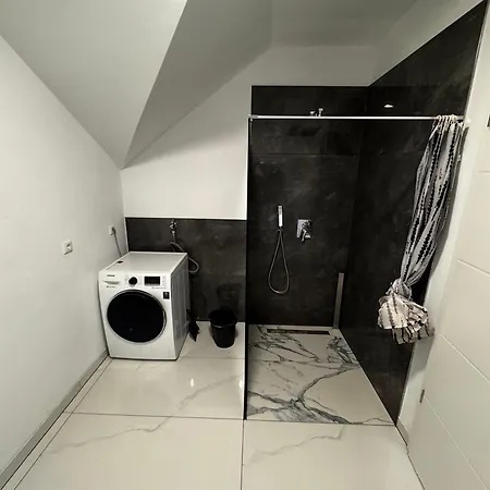 Moderne 4 Personen * Deggendorf