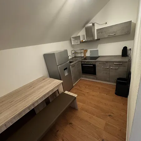 Moderne 4 Personen Appartement *